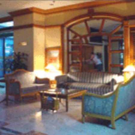Citadel Inn Makati Makati City Ngoại thất bức ảnh