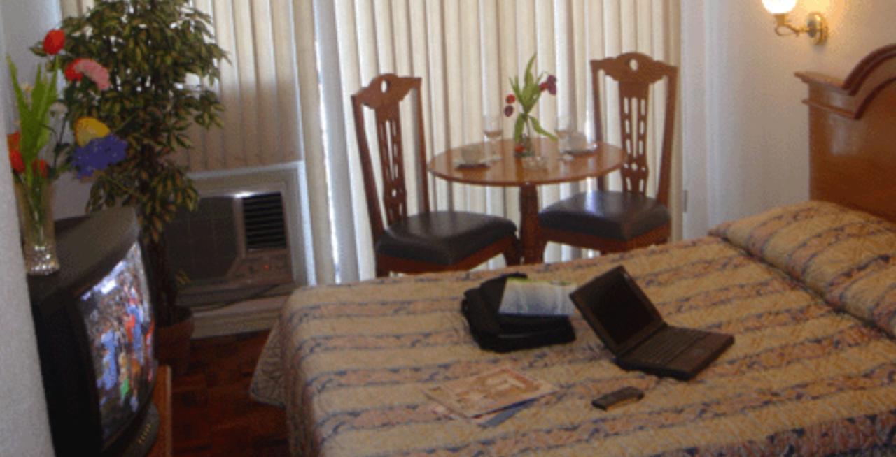 Citadel Inn Makati Makati City Ngoại thất bức ảnh